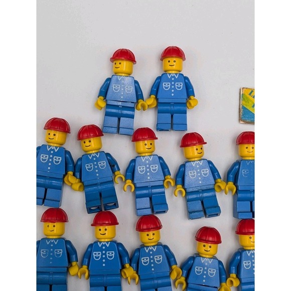 17 VTG 80s LEGO Train Maintenance Construction Workers Signs City Town Classic - Picture 6 of 7